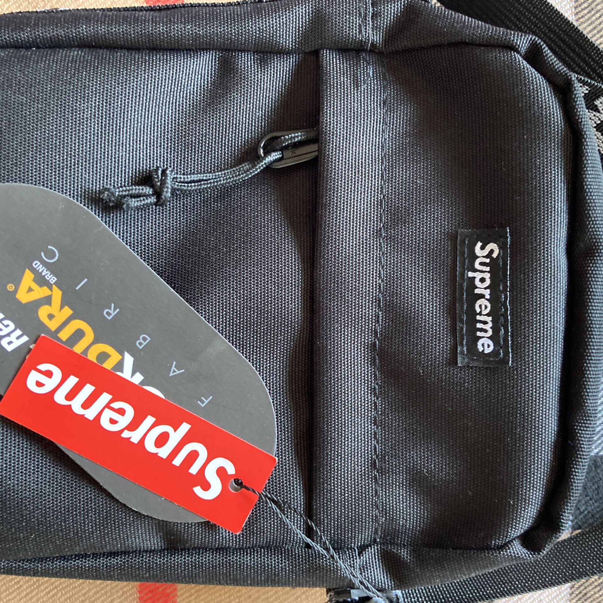 Supreme Shoulder Bag (SS19) for Sale in Seattle, WA - OfferUp