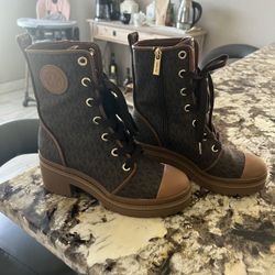 Michael Kors boots