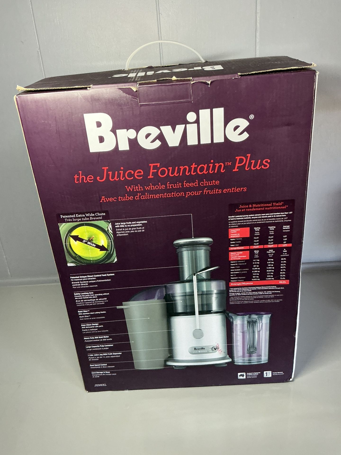 New In Box- Breville JE98XL The Juice Fountain Extractor 850 W