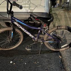 20’ B Falcon model S2000TGJ blue. Great Condition