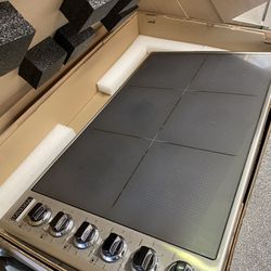 New Viking 36” Induction Cooktop