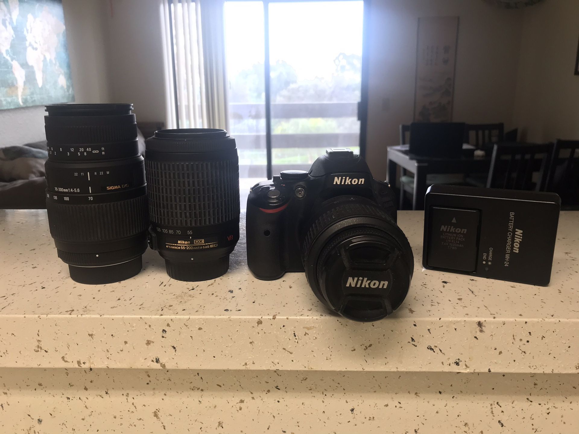 Nikon D5100 Digital SLR Camera with 3 Lens