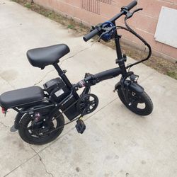 Like brand New Conditions With All Accessories handle up 650lb with back suspension 450lb folding Electric bike ebike e-bike 0050miles $450! Free deli