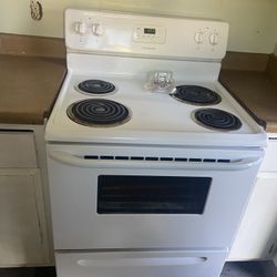 Bundle STOVE,FRIDGE AND DISHWASHER