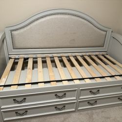 Living Spaced Bed In Great Condition 