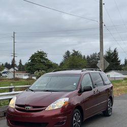 2009 Toyota Sienna