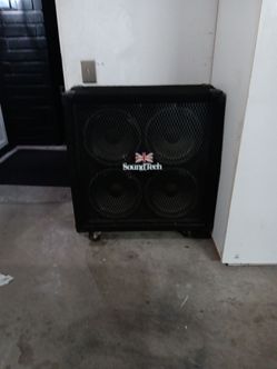 Guitar cab made in the usa.