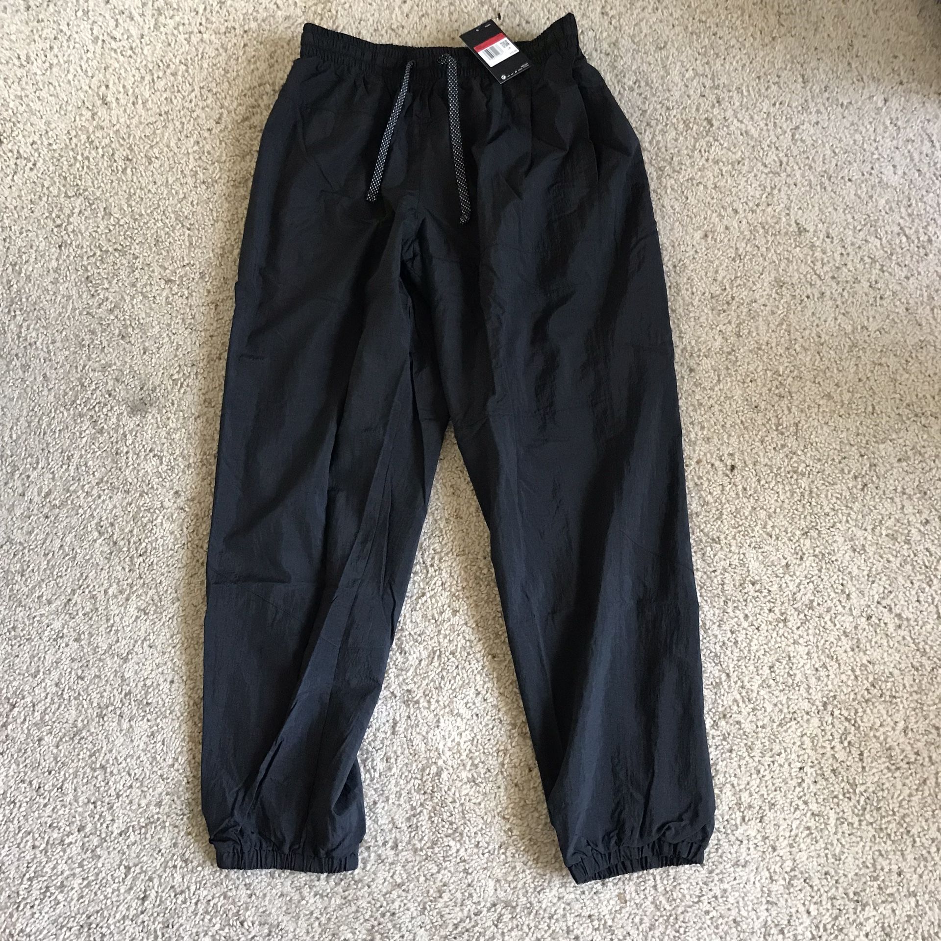 BNWT Nike Flight Series Retro Woven Black Basketball Joggers CN8512-014 Size L MSRP$90