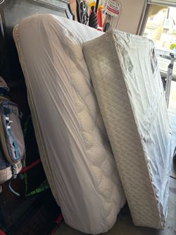 Full size Mattress and Box Spring Set