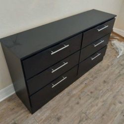 Dresser ⚫️  Cómoda 