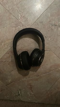 Raycon Everyday Wireless Bluetooth Headphones