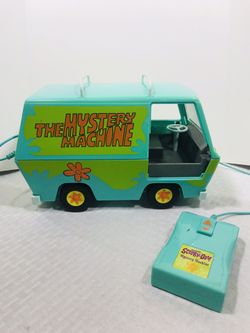 Vintage 2000 Hanna-Barbers Mystery Machine R/C