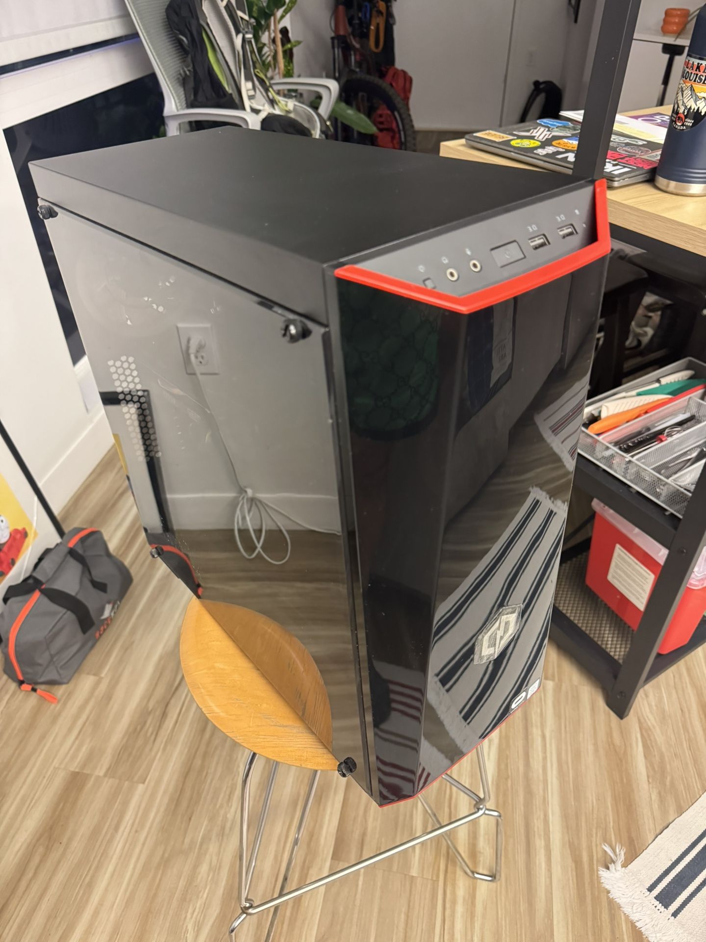 CyberpowerPC Gamer Xtreme VR Gaming PC, Intel Core i5-9400F 2.9GHz, NVIDIA GeForce GTX 1660 6GB, 8GB DDR4, 120GB SSD, 1TB HDD