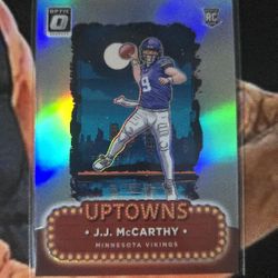 UPTOWNS 