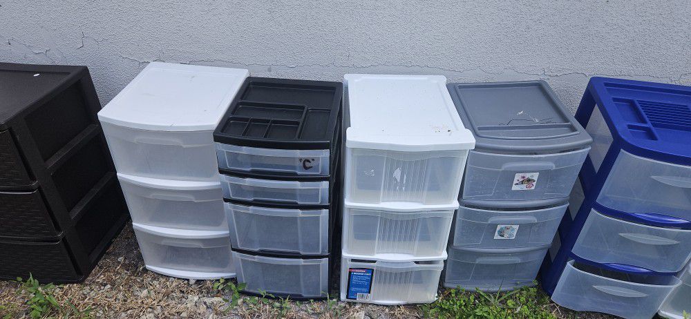 HUGE SELECTION PLASTIC STORAGE DRAWERS $5 AND UP!!!!