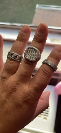 Bust down Cz zirconia diamond rings
