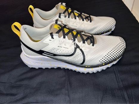 Nike Pegasus Trail 4