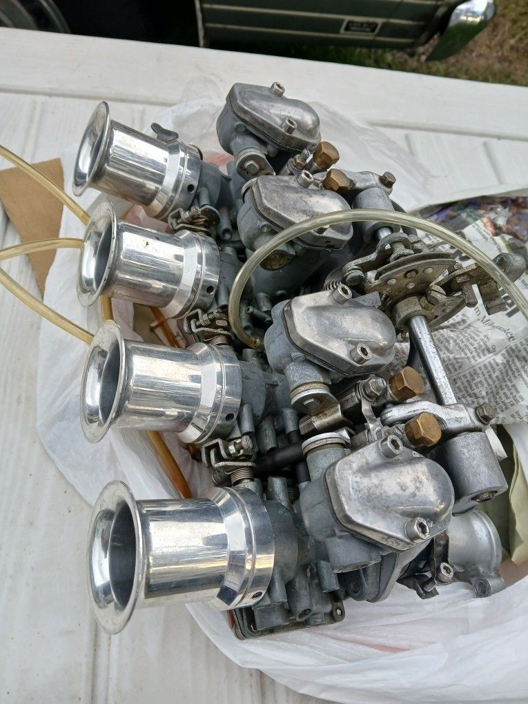 1975 Honda CB 550 Keihin Carburetors And Front Wheel