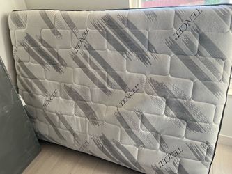 Mattress size Full 2+ box 1+ Fram black 1