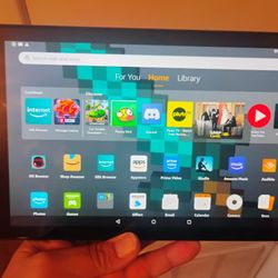Amazon Fire Tablet In Excellent Condition 
