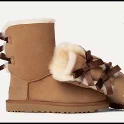 Bailey Bow Ugg Boots Size 8