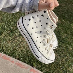 Converse Size 7 
