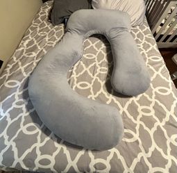 Pregnancy pillow