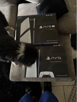 PS5 digital 1 TB no damage $230
