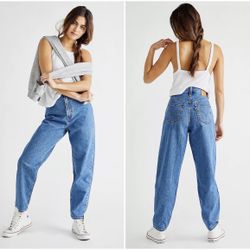 Levi's High Loose Taper Jeans