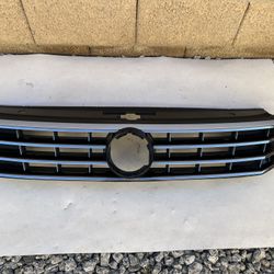 VW Passat Grill 2016-2018, OEM ORIGINAL VW Passat Front Grille, VW Passat Bumper Grill, Front 
