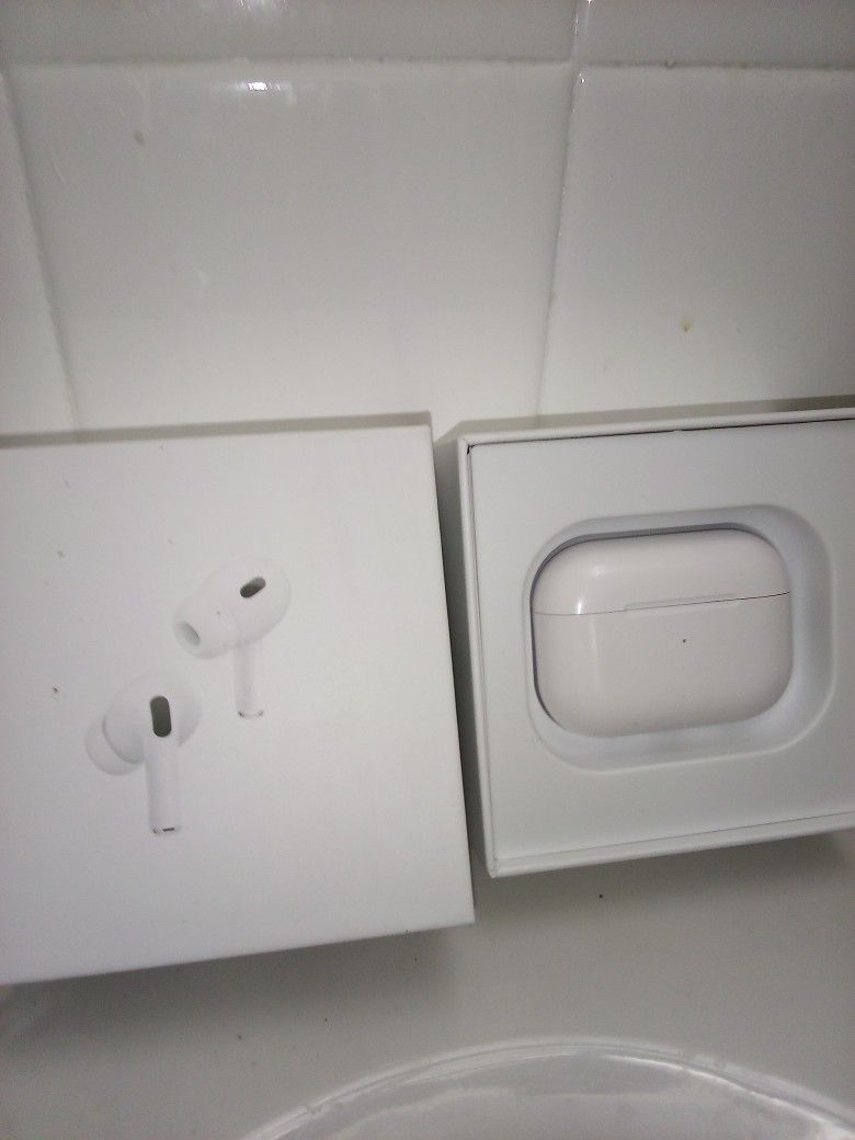 (New  Never Used)  AirPods Pro 2nd Generation Bluetooth earbuds 