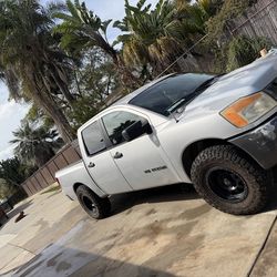 2008 Nissan Titan 5.6
