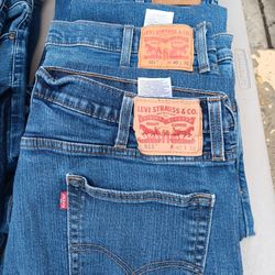 Gap And Levis 40w 32 L 