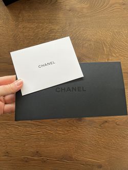 Chanel Wrapping Paper From Macy's Store for Sale in Chesapeake, VA - OfferUp