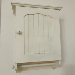 Wooden Kitchen Cabinet
