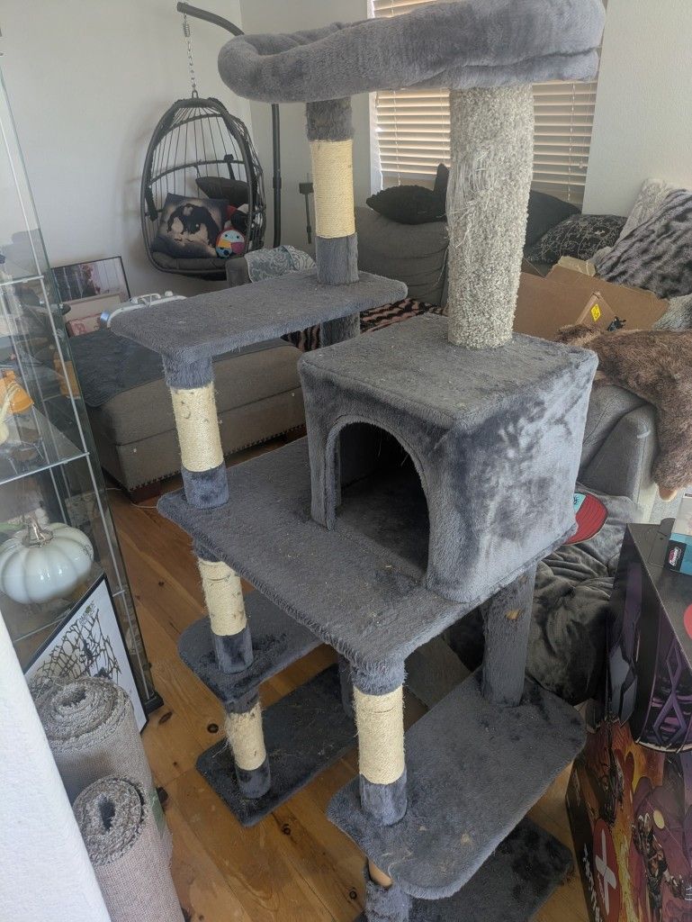 Free Cat Tree