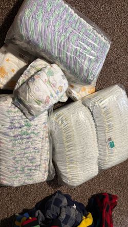 Around 130 Diapers Newborn Size Free Pets Home
