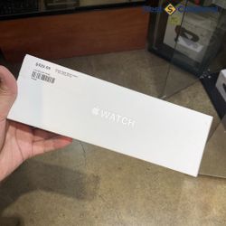 Apple Watch Series 11 42mm in Jet Black with Cellular