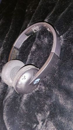 Skull Candy Bluetooth Headphones 