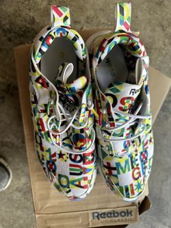 Tennis Shoes 👟