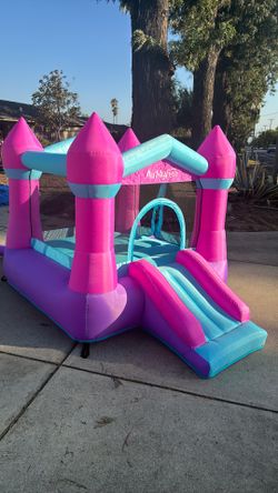 Castle Jumper