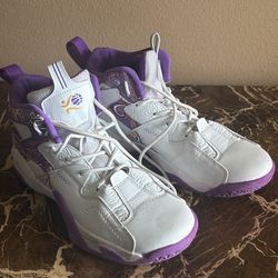 Purple And White Basketball Shoes Size 9 1/2 Or 10