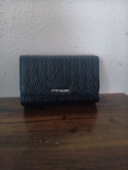 Steve Madden black hand bag