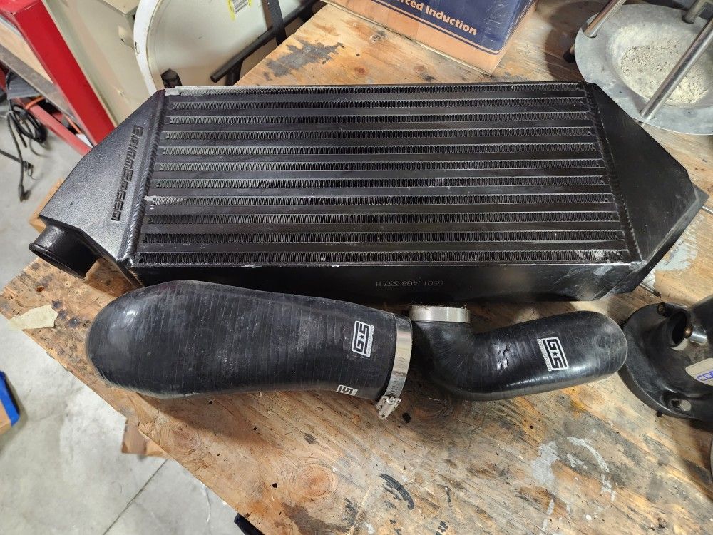 TOP MOUNT INTERCOOLER KIT - SUBARU 08-14 WRX, 05-09 LEGACY GT