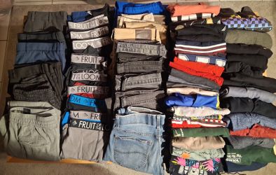 64 pieces mens M to L clothes clothing lot $50 FIRM for ALL!