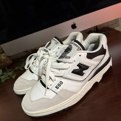 New Balance 550