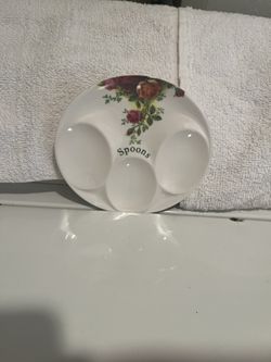 Royal Dalton Old Country Roses