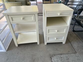 2 Night stand $30