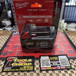 Milwaukee M18 18-Volt 5.0 Ah Lithium-Ion XC Extended Capacity Resistant Battery 