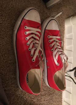 Men's size 9 converse